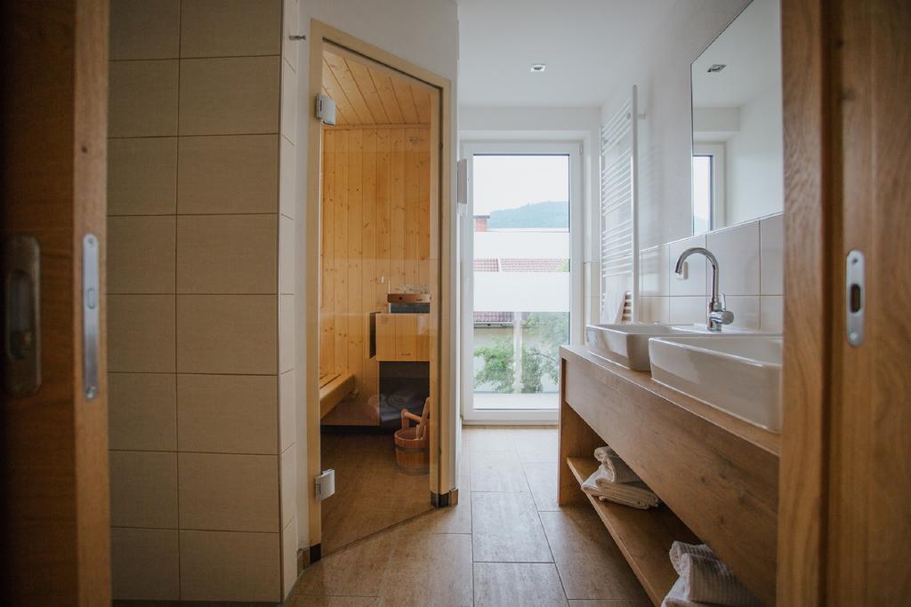 Apartmenthaus Strasswirt De Luxe 트로폴라흐 외부 사진