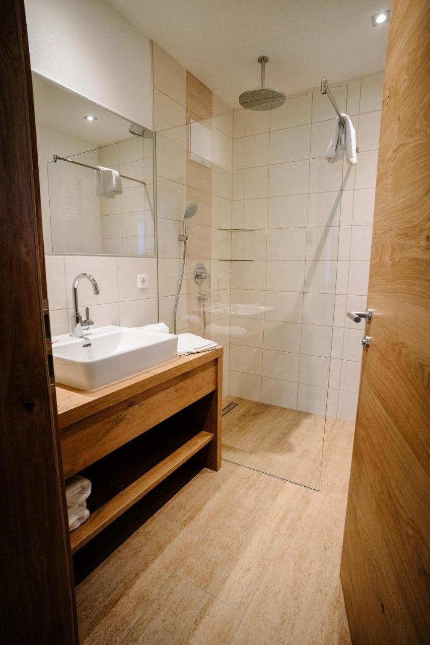 Apartmenthaus Strasswirt De Luxe 트로폴라흐 외부 사진
