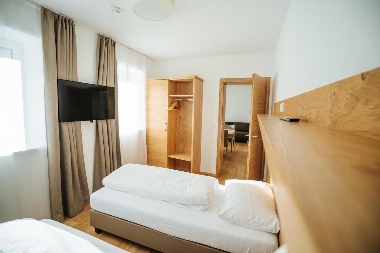 Apartmenthaus Strasswirt De Luxe 트로폴라흐 외부 사진