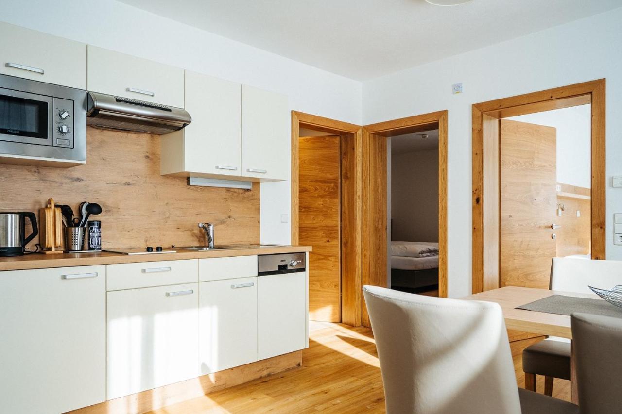 Apartmenthaus Strasswirt De Luxe 트로폴라흐 외부 사진